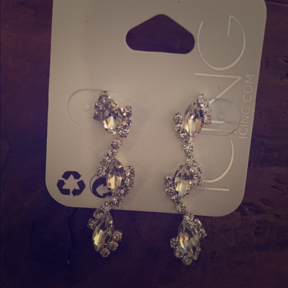 Brand new sparkly earrings from Icing